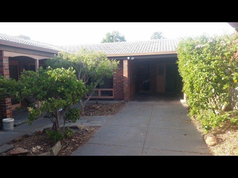 12 Burnett Crescent, Semaphore Park SA 5019