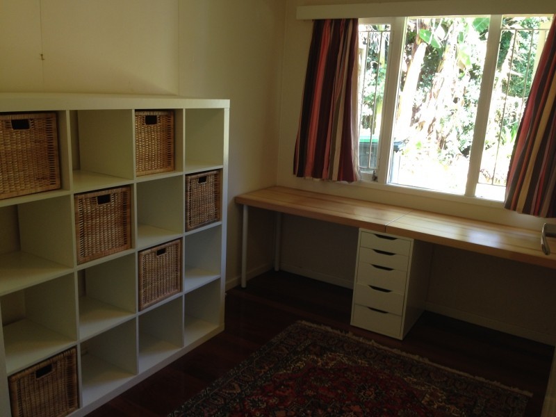 1 Currong Street, Kenmore QLD 4069