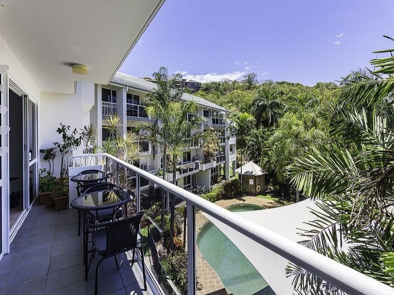 125 Coral Coast Drive, Palm Cove QLD 4879