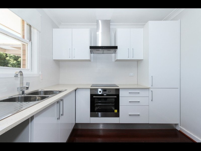 5B Cobine Street, Spearwood WA 6163