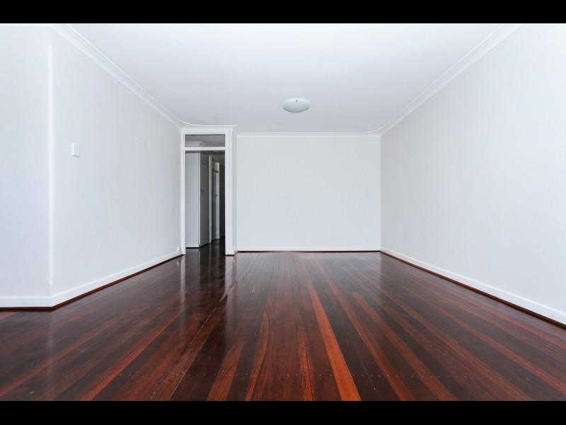 5B Cobine Street, Spearwood WA 6163