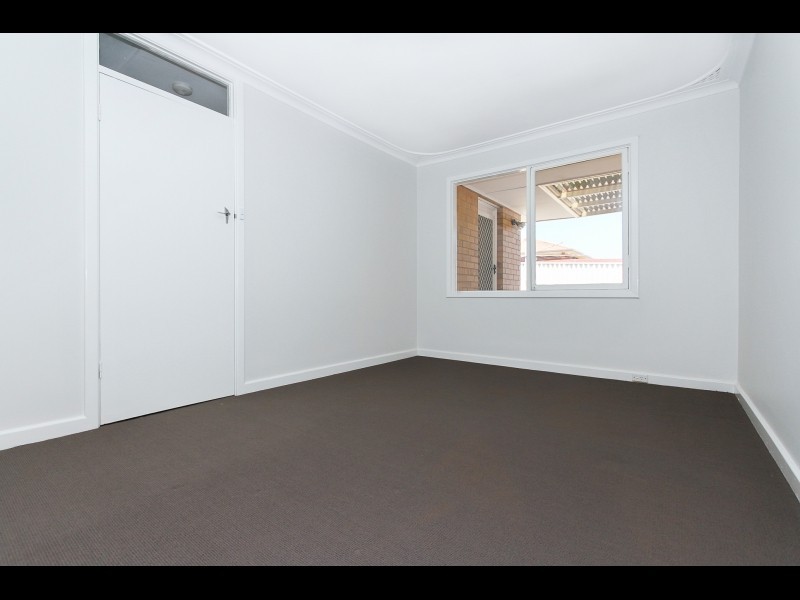 5B Cobine Street, Spearwood WA 6163