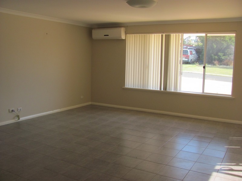 A/32 Addison Way, Warwick WA 6024