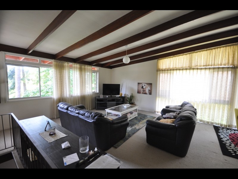 16 Aronia Street, Kenmore QLD 4069