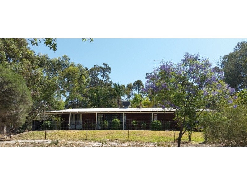 4548 Great Eastern Highway, Bakers Hill WA 6562