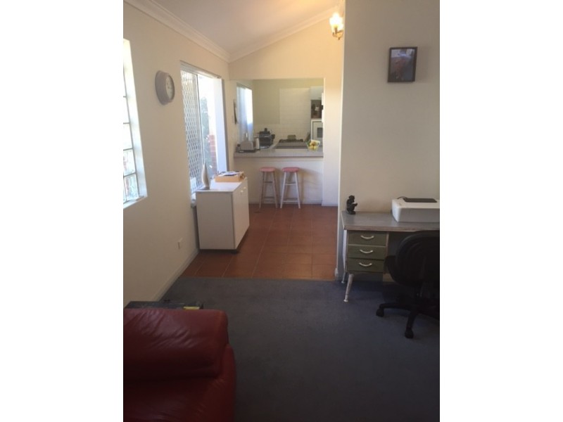 2/163 Lawley Street, Yokine WA 6060