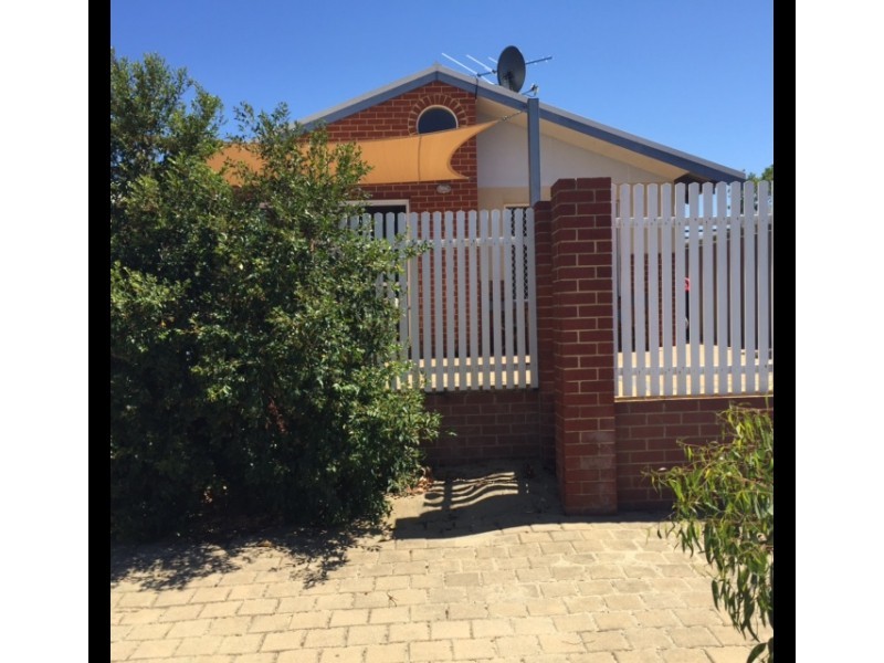 2/163 Lawley Street, Yokine WA 6060