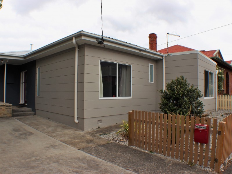 31 Claude St, New Town TAS 7008