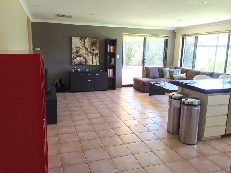 67 Mofflyn Circle, East Victoria Park WA 6101