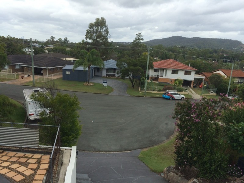 9 Craig Street, Everton Hills QLD 4053