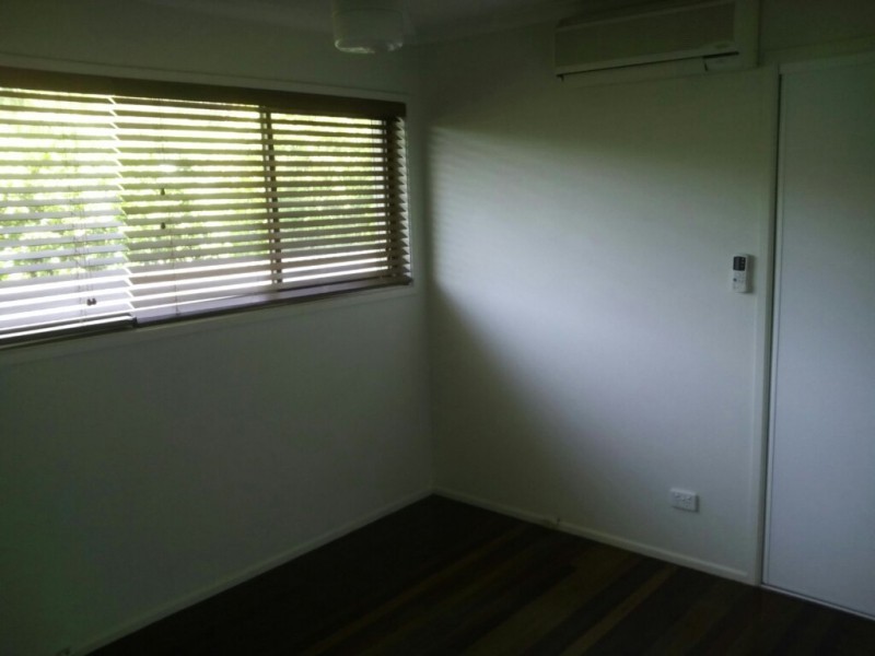 18a Citrine Steet, Camp Hill QLD 4152