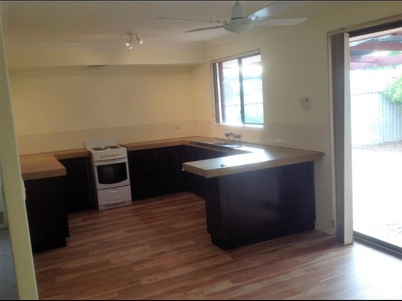 11 Poplar Court, Forrestfield WA 6058