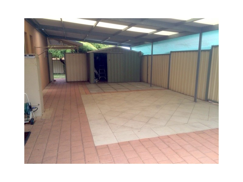 7 Boas Place, Hilton WA 6163
