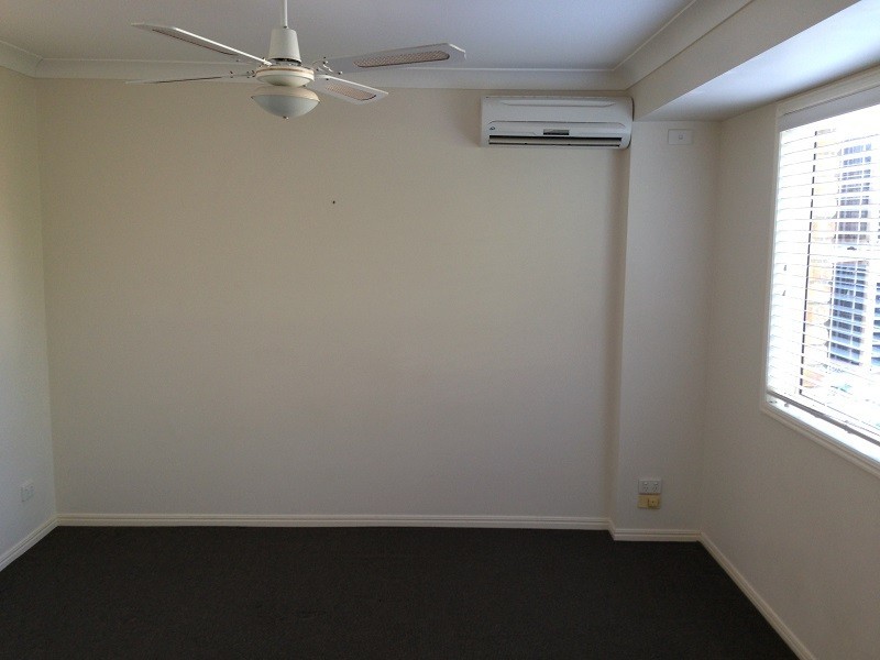 2/25 George Street, Southport QLD 4215