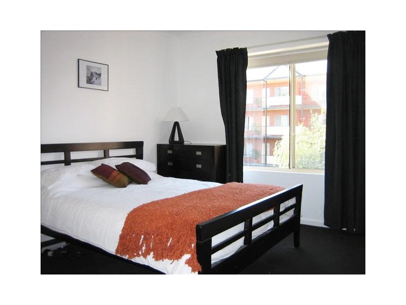 22/19 St Helena Place, Adelaide SA 5000