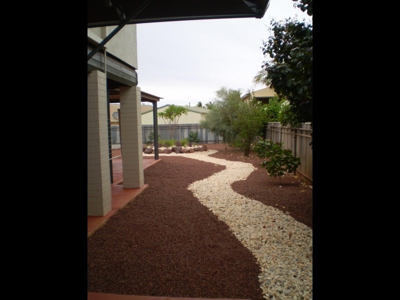 16 Vitenbergs Drive, Point Samson WA 6720