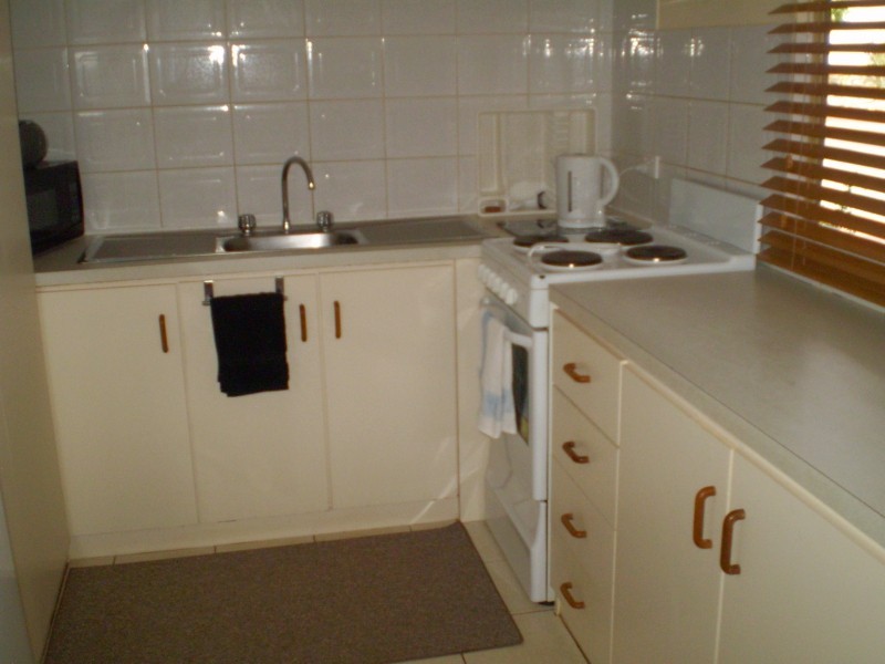 16 Vitenbergs Drive, Point Samson WA 6720