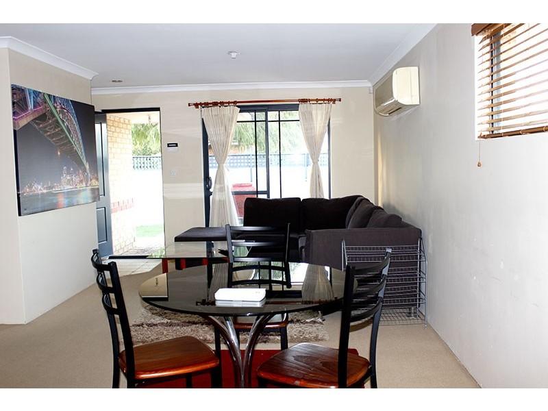 11/2 Boundary Road, St James WA 6102