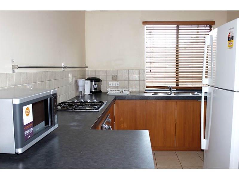 11/2 Boundary Road, St James WA 6102