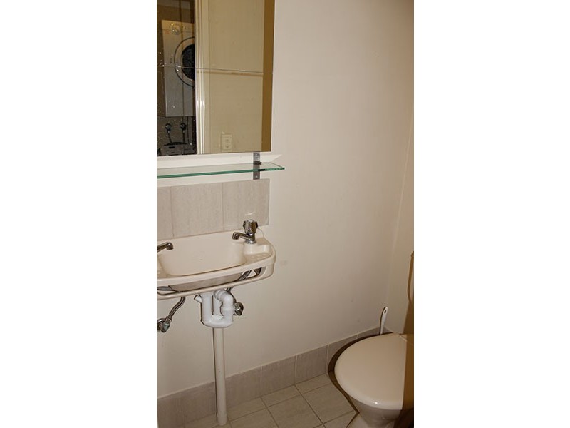 11/2 Boundary Road, St James WA 6102