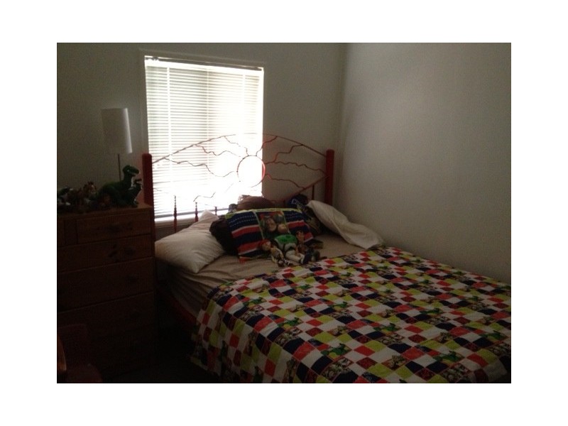 12 Hope Street, Norman Park QLD 4170