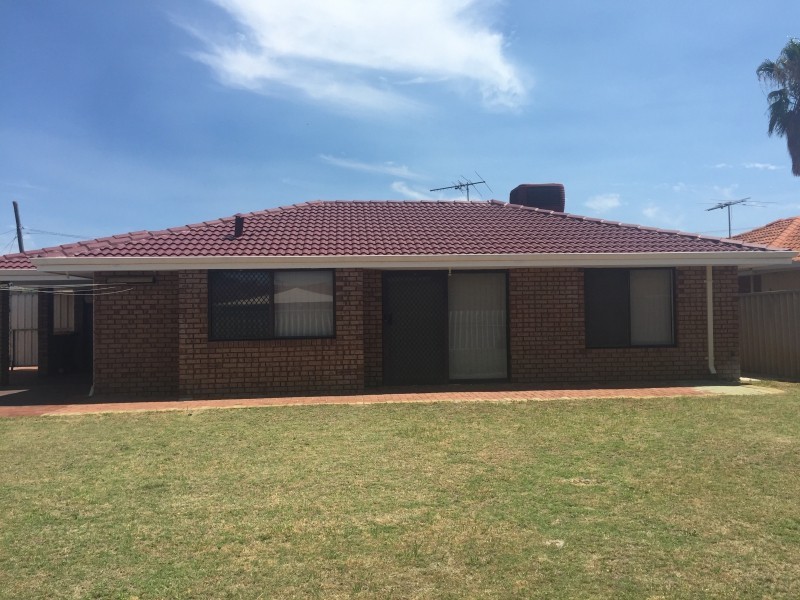 24 Yenisey Crescent, Beechboro WA 6063