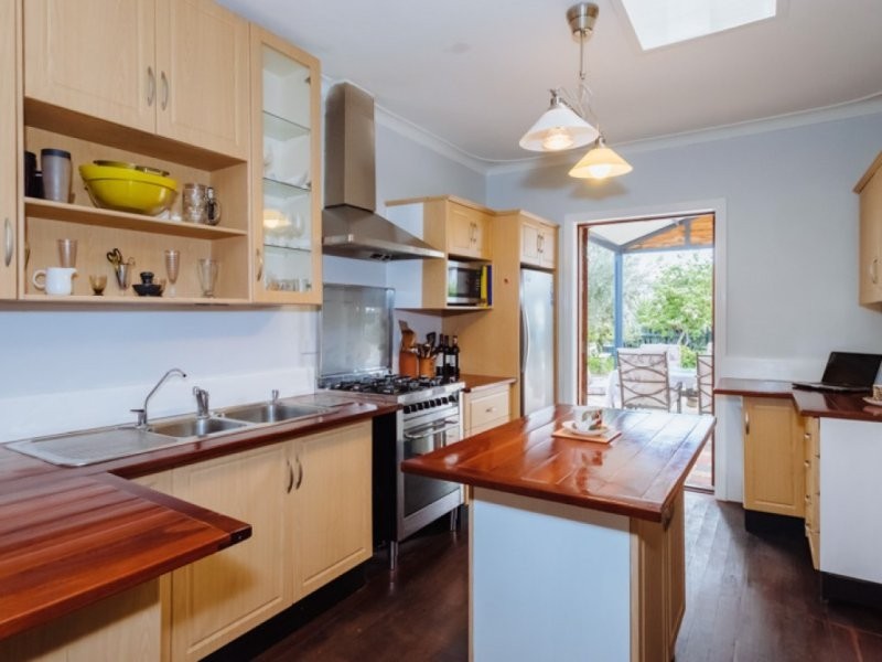 20 Moulden Avenue, Yokine WA 6060