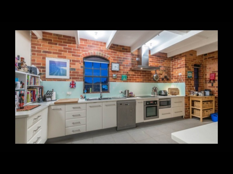 154 Ocean Drive, Quinns Rocks WA 6030