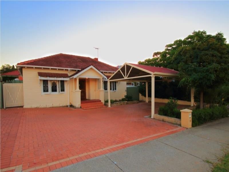13 Grand Promenade, Bayswater WA 6053