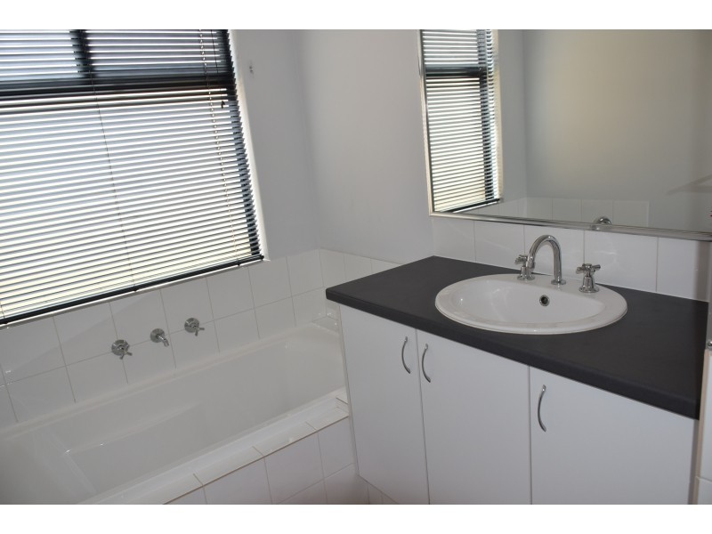 146B Arkana Road, Westminster WA 6061