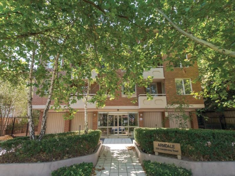 1/329 Dandenong Road, Prahran VIC 3181