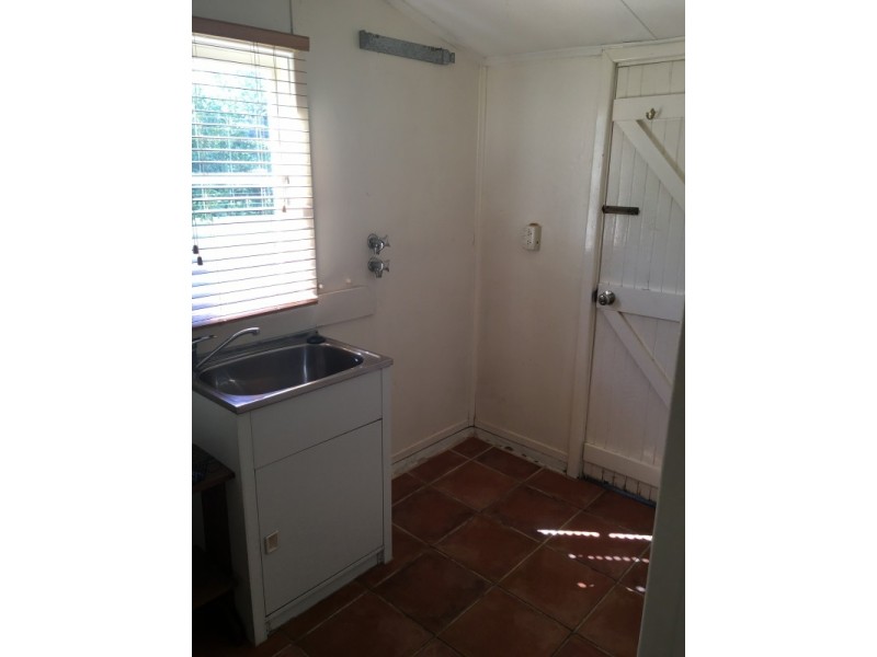 9 Adamson Road, Brentwood WA 6153