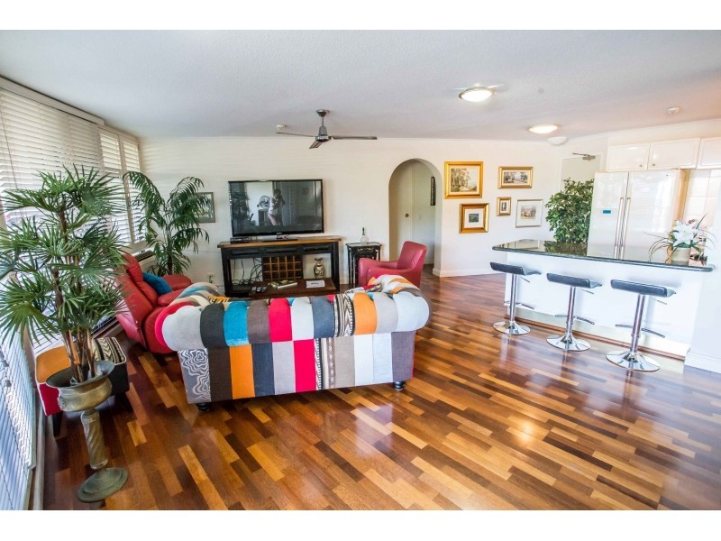 2/107 the esplanade, Cairns QLD 4870