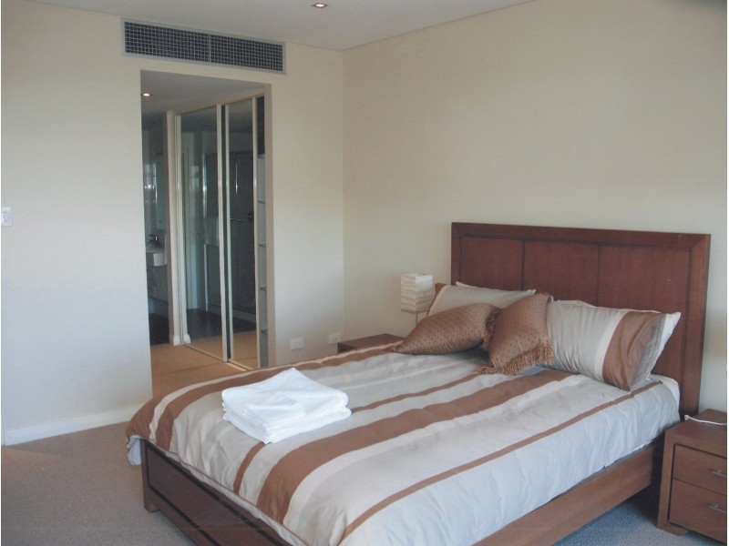 2/52 Rollinson Road, North Coogee WA 6163