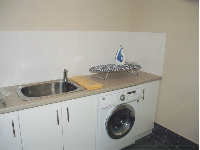 2/52 Rollinson Road, North Coogee WA 6163