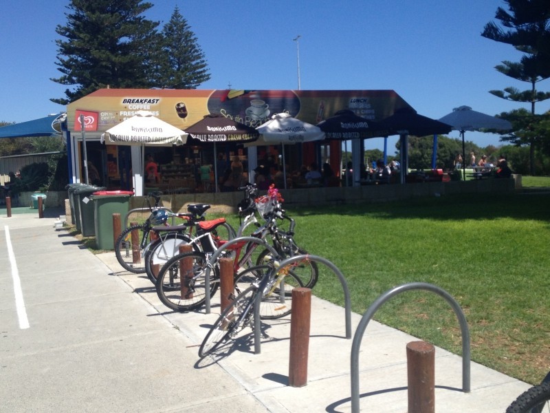 2/52 Rollinson Road, North Coogee WA 6163