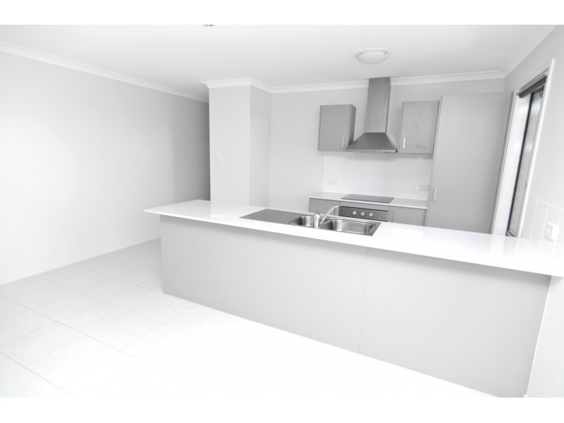 10 Korac Drive, Bellbird Park QLD 4300