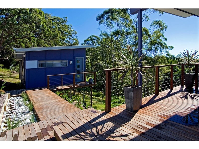 18 Clearview Drive, Lake Macdonald QLD 4563