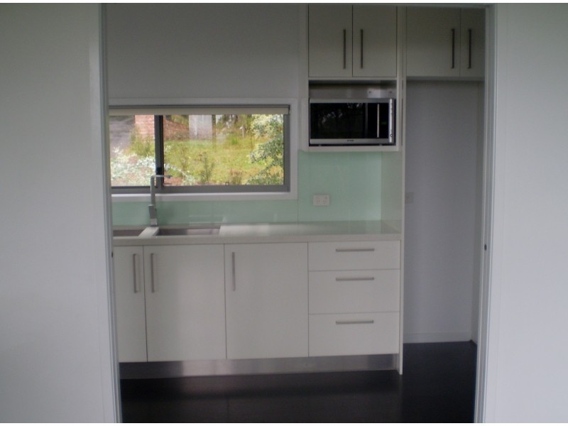 18 Clearview Drive, Lake Macdonald QLD 4563