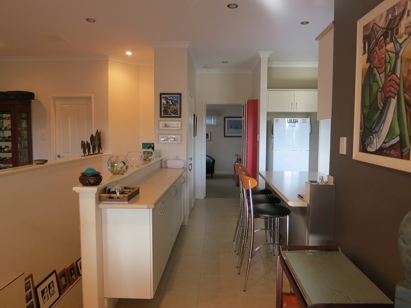 2/9 Victoria Street, Rockingham WA 6168