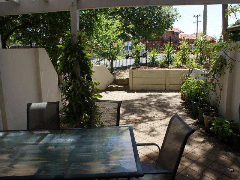 4/21 Leonard Street, Victoria Park WA 6100