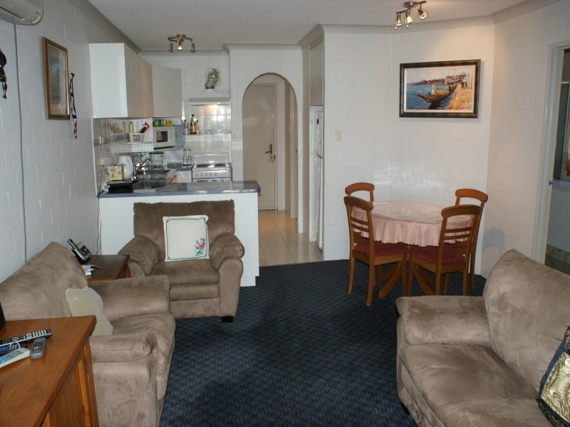 4/21 Leonard Street, Victoria Park WA 6100