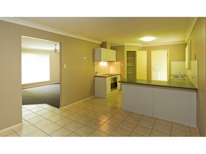 52 McKerrow Crescent, Goodna QLD 4300