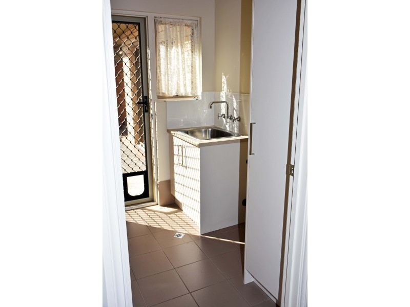 31 Blyth Street, Clearview SA 5085