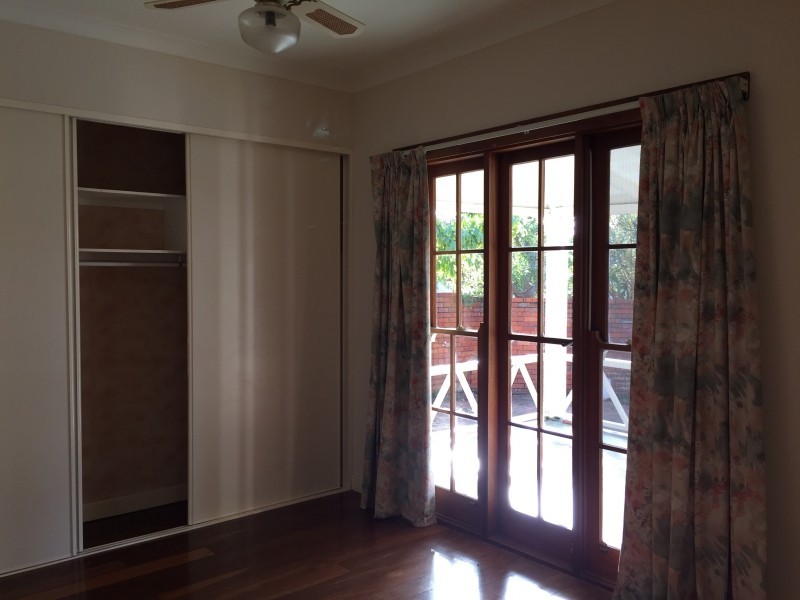 2 Mount View Terrace, Mount Pleasant WA 6153