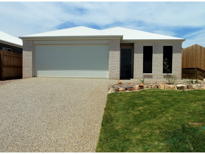 3 Smythe Drive, Highfields QLD 4352