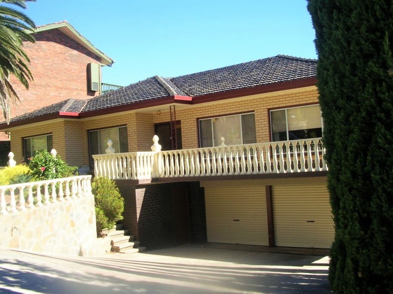 6 Arran Court, Woodforde SA 5072
