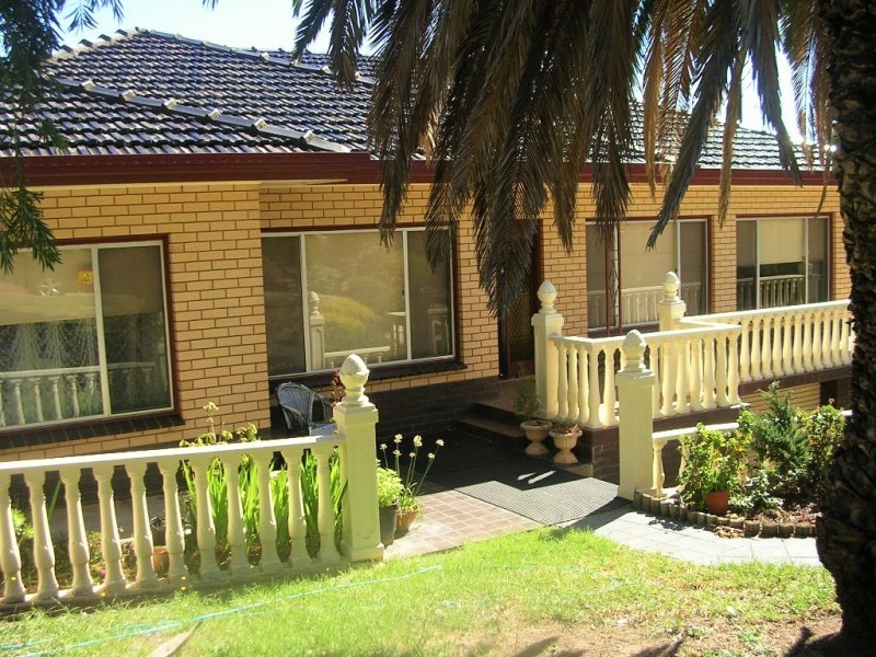 6 Arran Court, Woodforde SA 5072