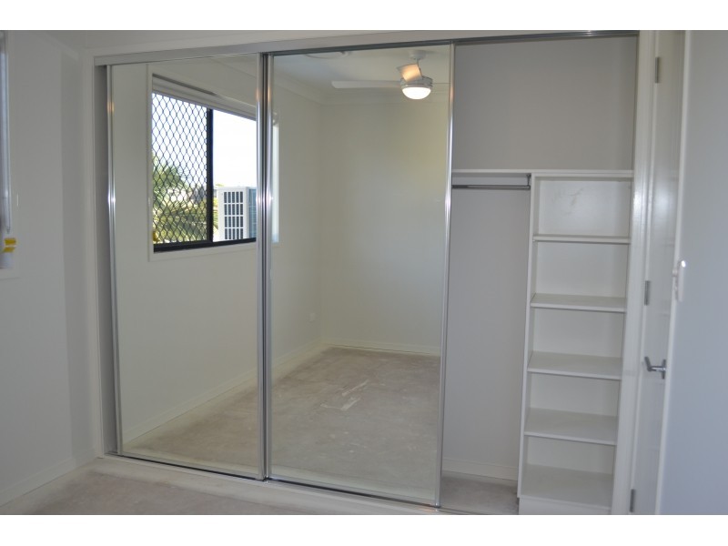 8 Murchison Street, Carina QLD 4152