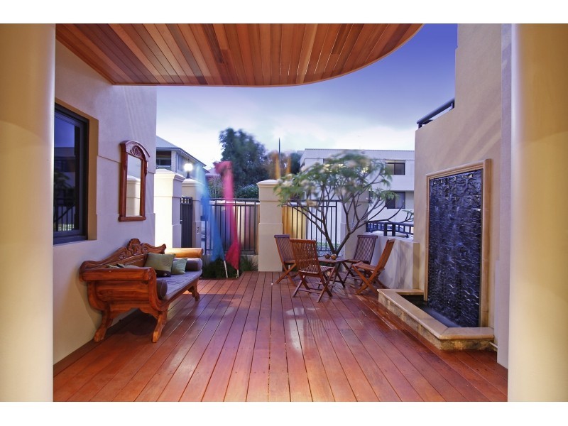 2A Eileen street, Cottesloe WA 6011